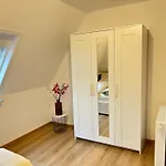 Διαμέρισμα & Monteurwohnung Ίζερλον