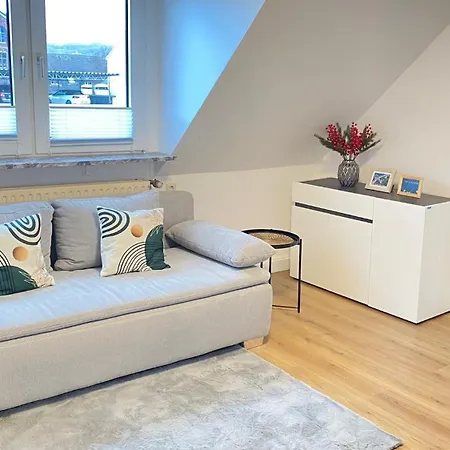 & Monteurwohnung *