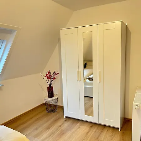 דירה & Monteurwohnung איסרלון